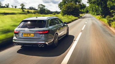 Audi S4 Avant B9 rear