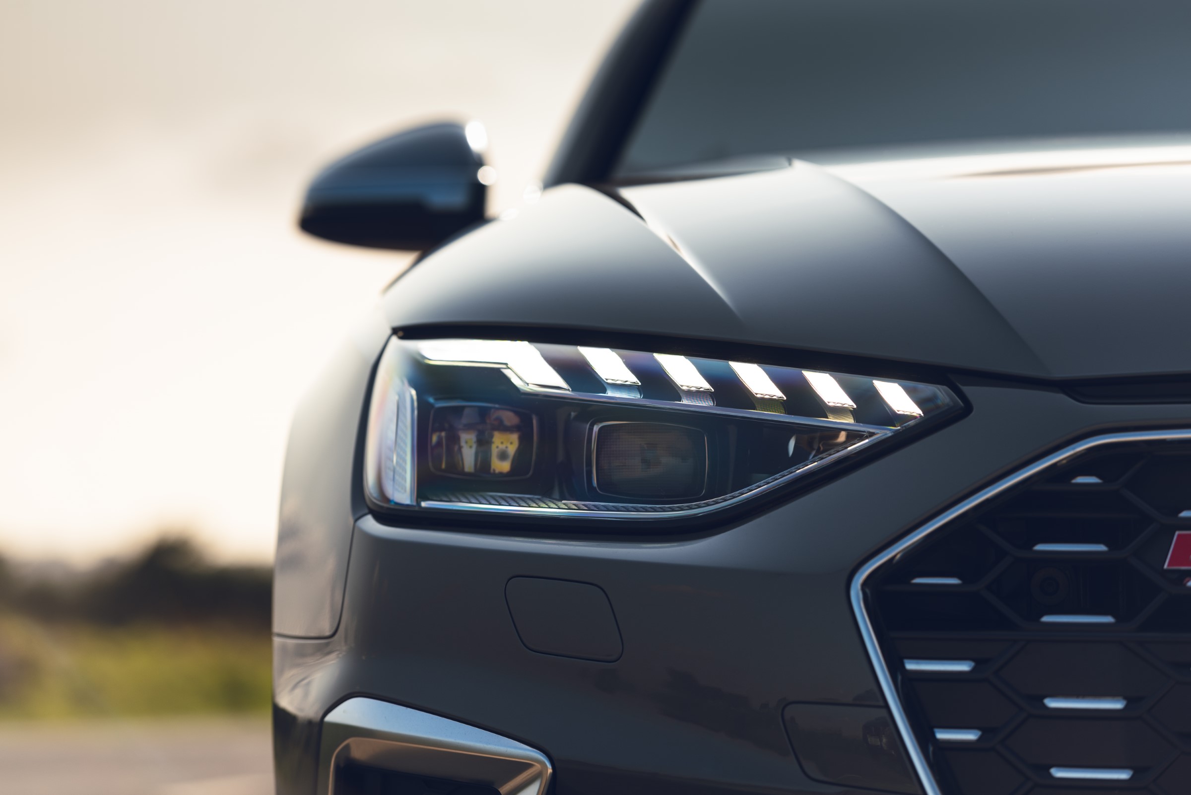 Audi S4 B9 headlights