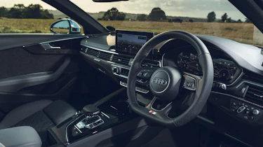 Audi S4 B9 interior