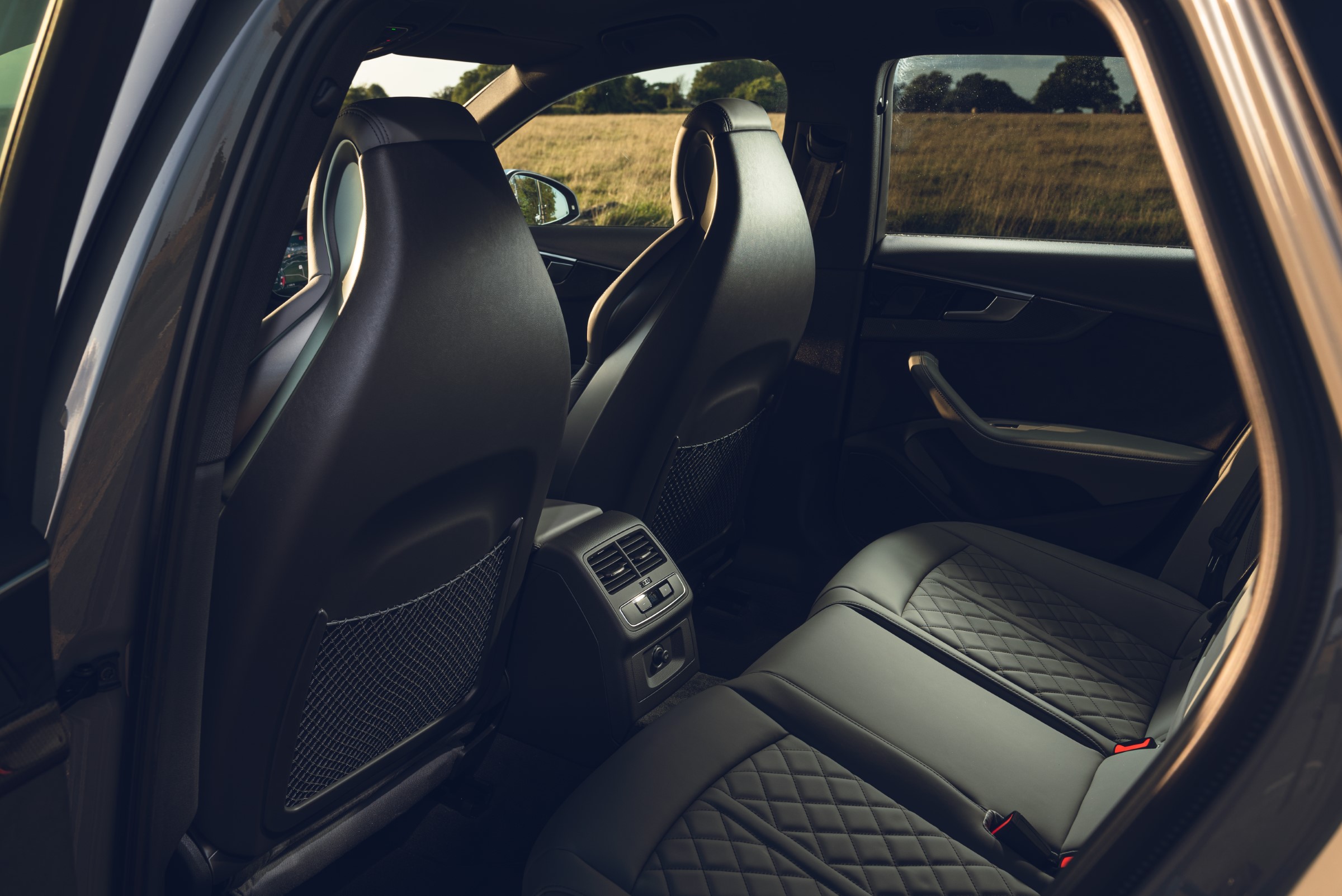 Audi S4 B9 interior