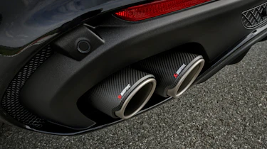 Alfa Romeo Giulia and Stelvio Quadrifoglio Super Sport exhaust