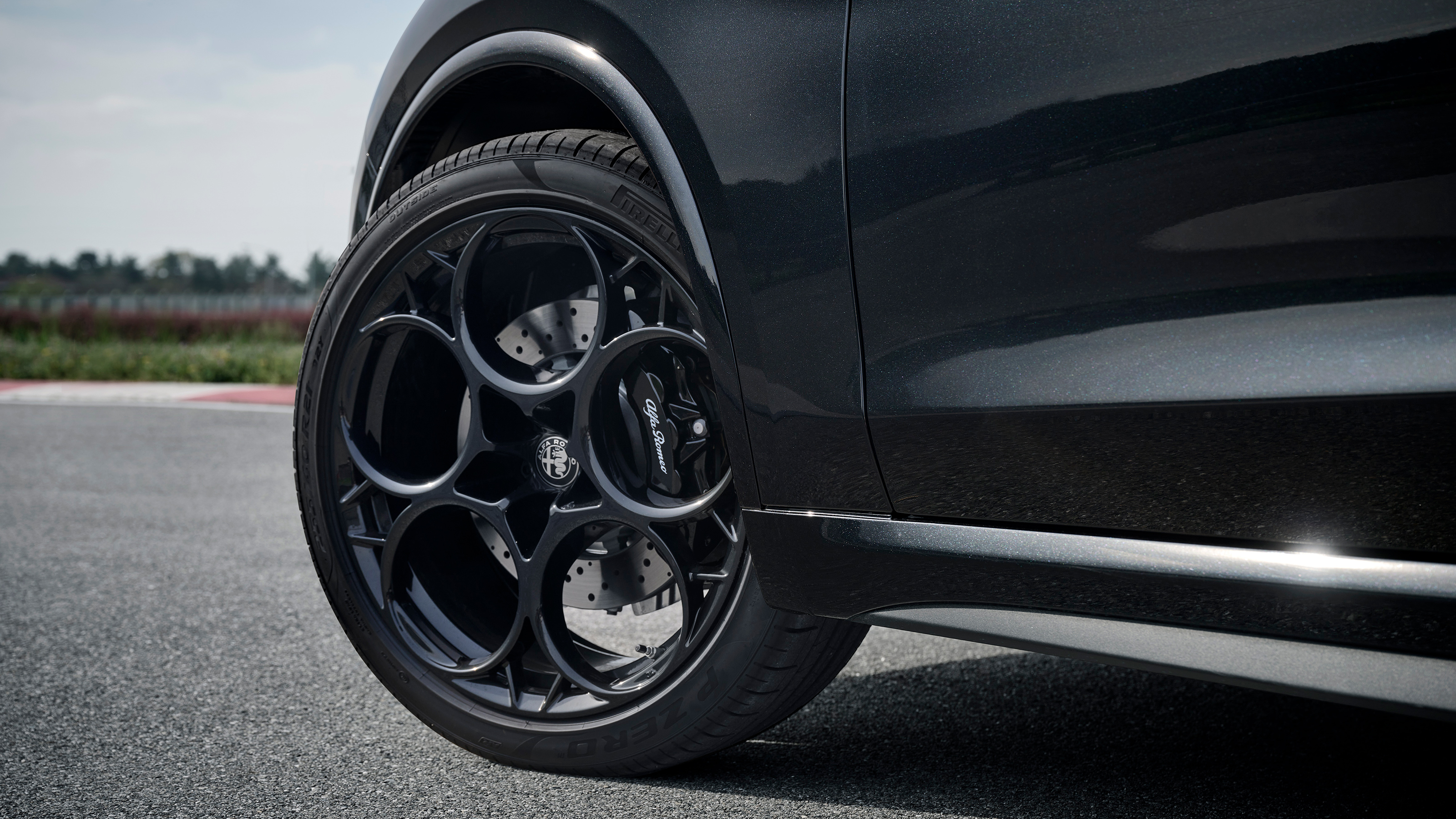Alfa Romeo Giulia and Stelvio Quadrifoglio Super Sport wheel
