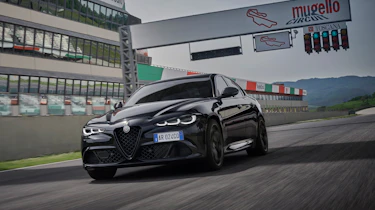 Alfa Romeo Giulia and Stelvio Quadrifoglio Super Sport front