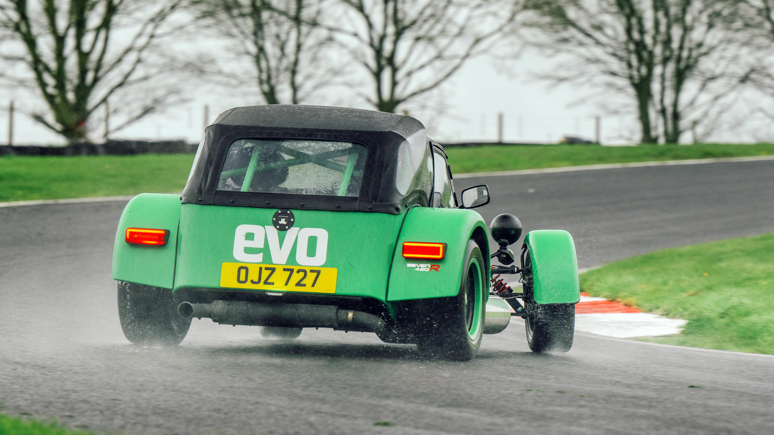 Caterham Seven evo25 edition drift