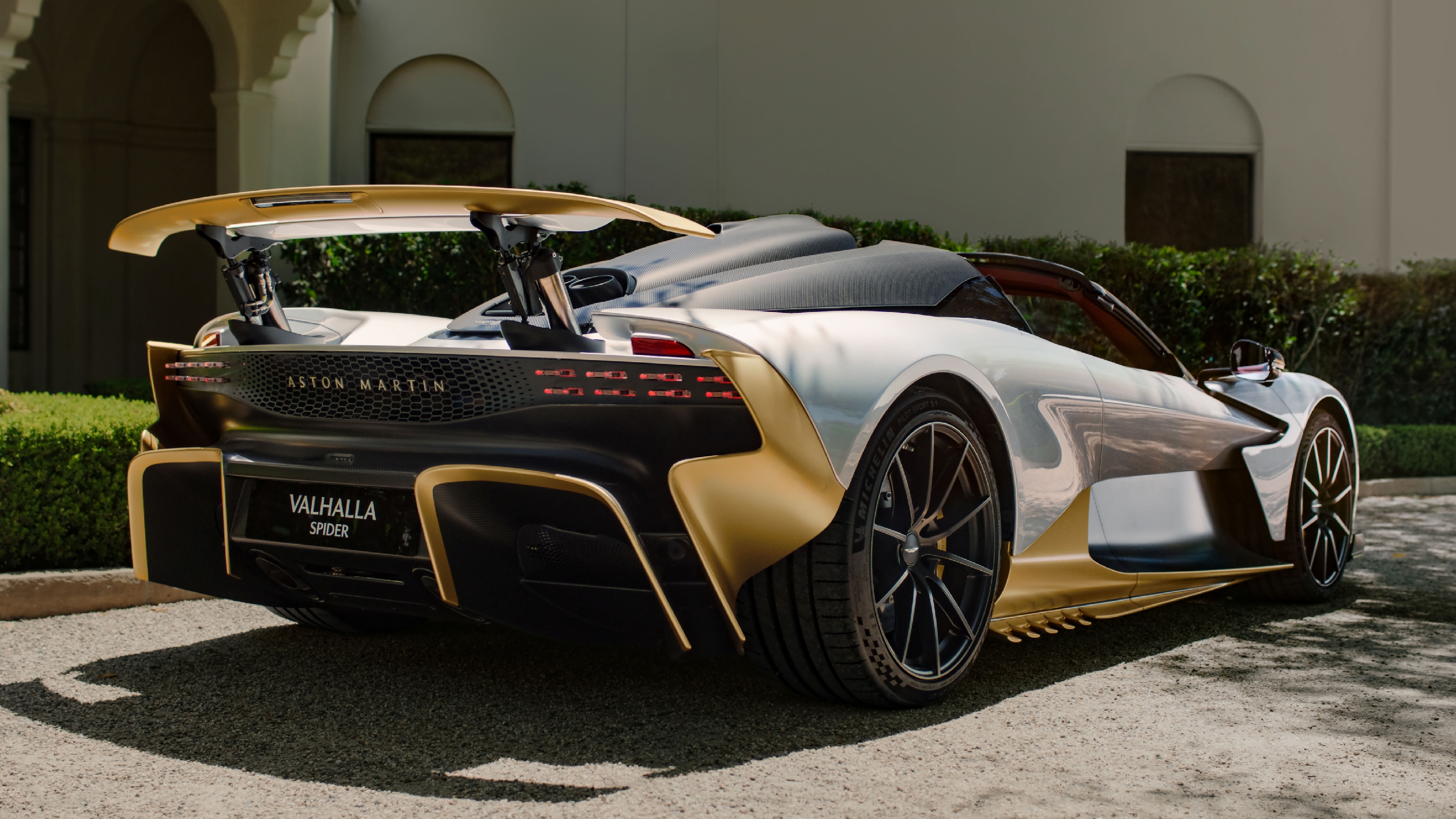 Aston Martin Valhalla Spider