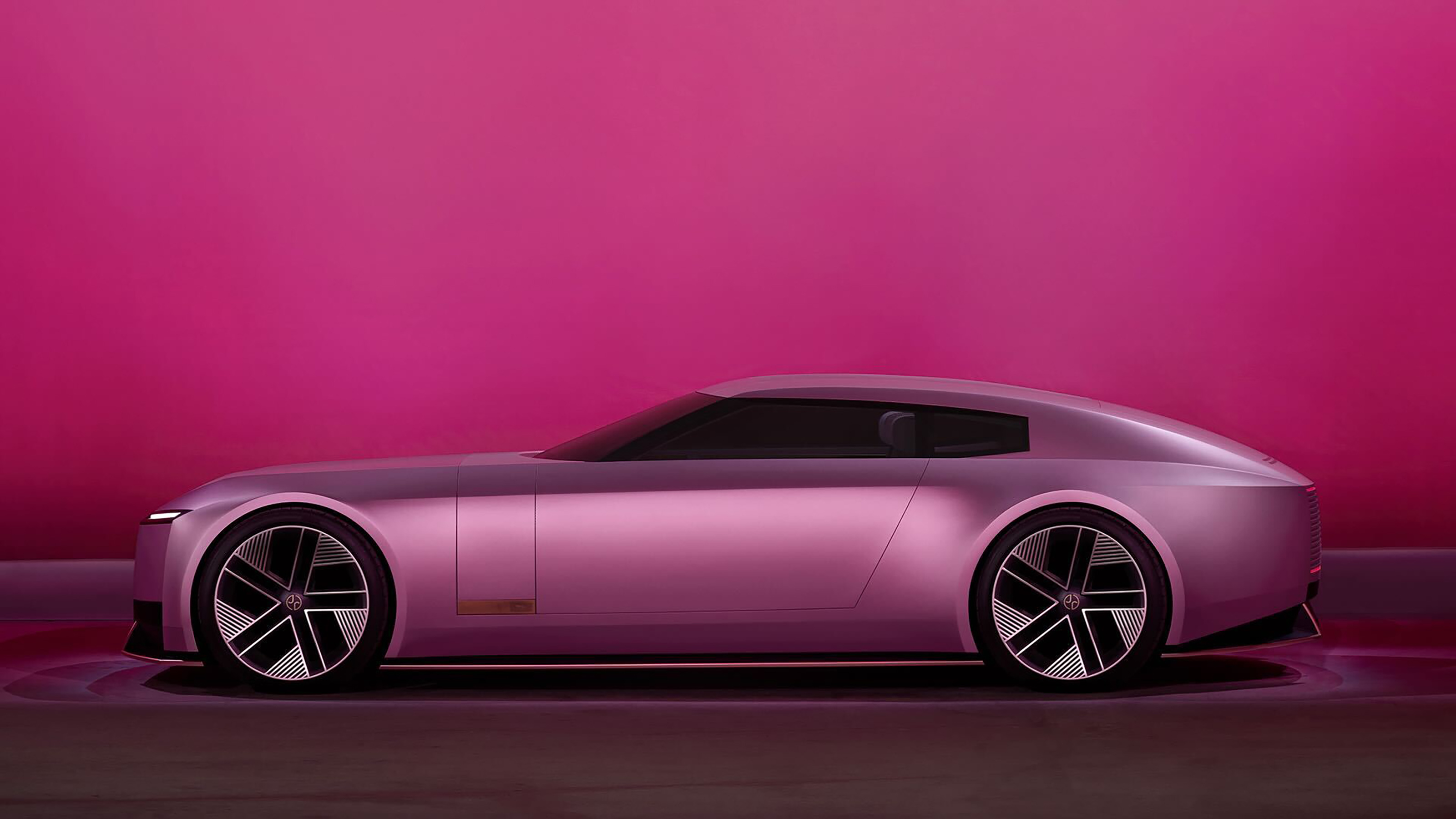Jaguar Type 00 pink
