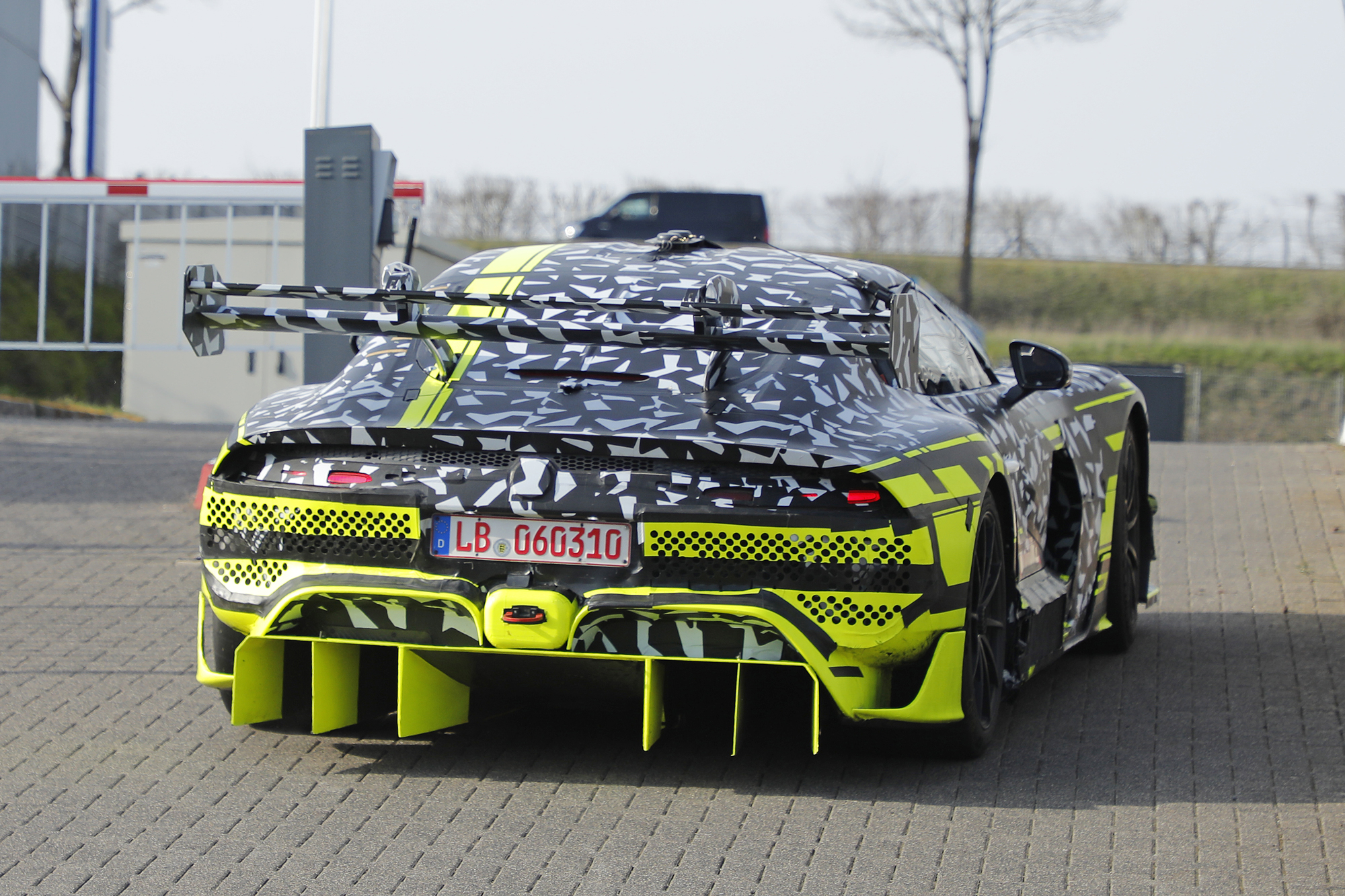 Mercedes-AMG GT Black Series spy shots