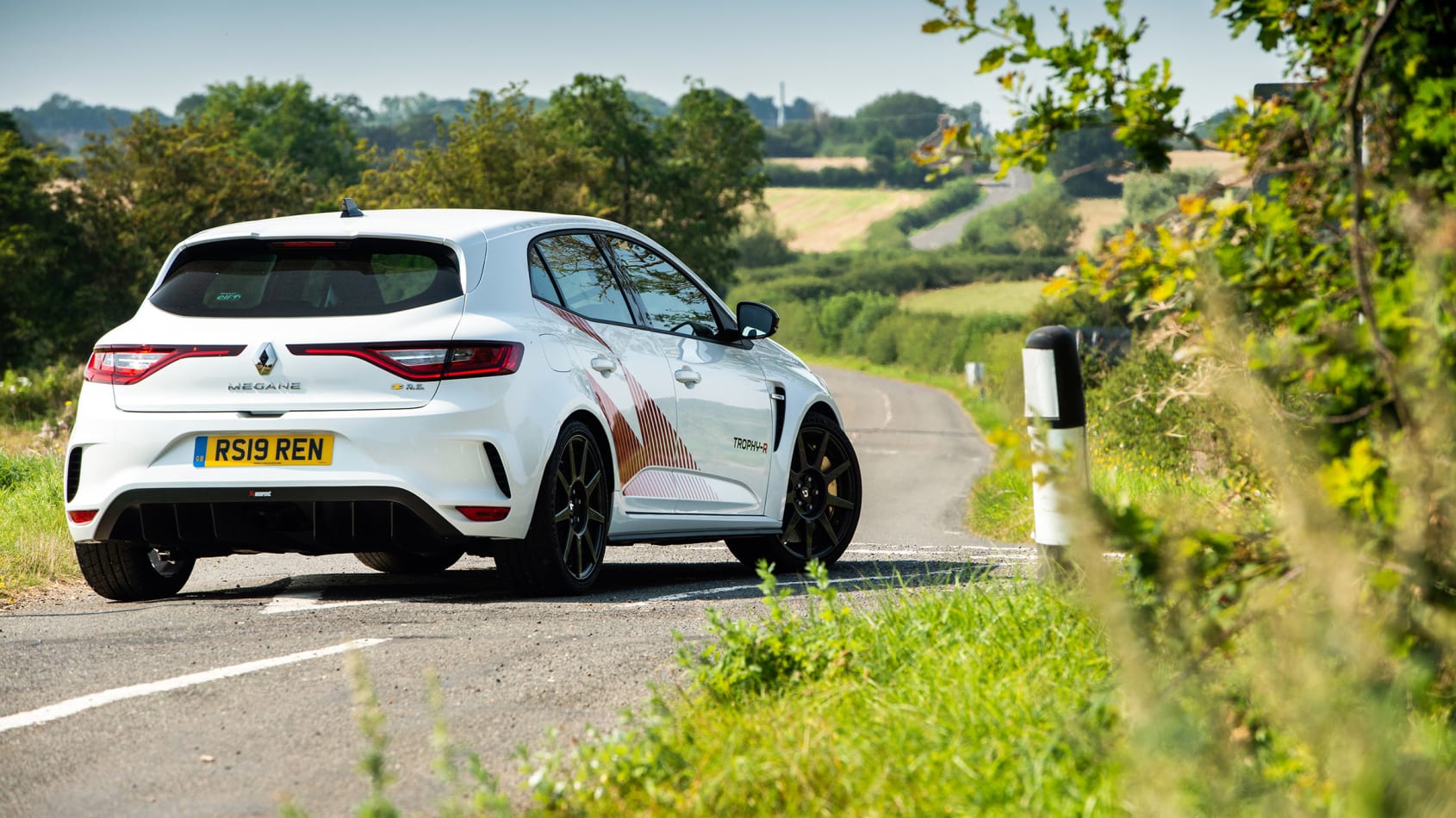 Renault Megane RS Trophy rear static