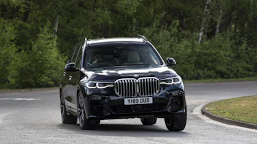 BMW X7 review - front cornering