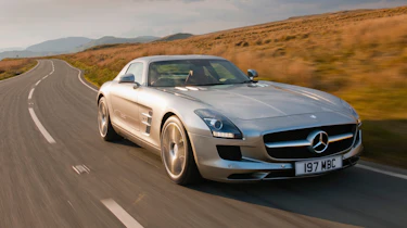 Mercedes-AMG SLS