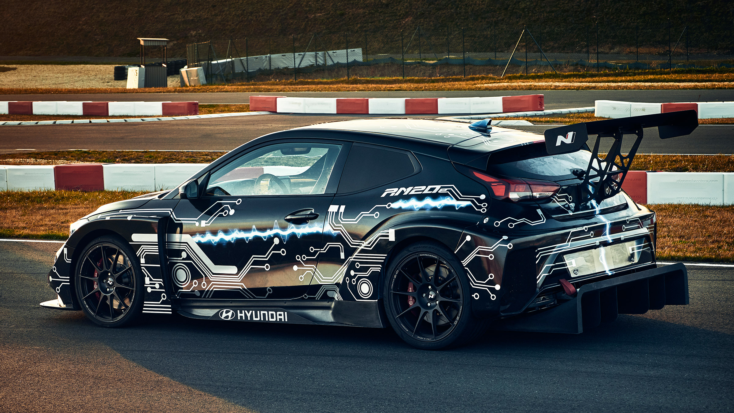 Hyundai RM