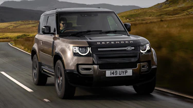 Land Rover Defender 90 P400 – tracking