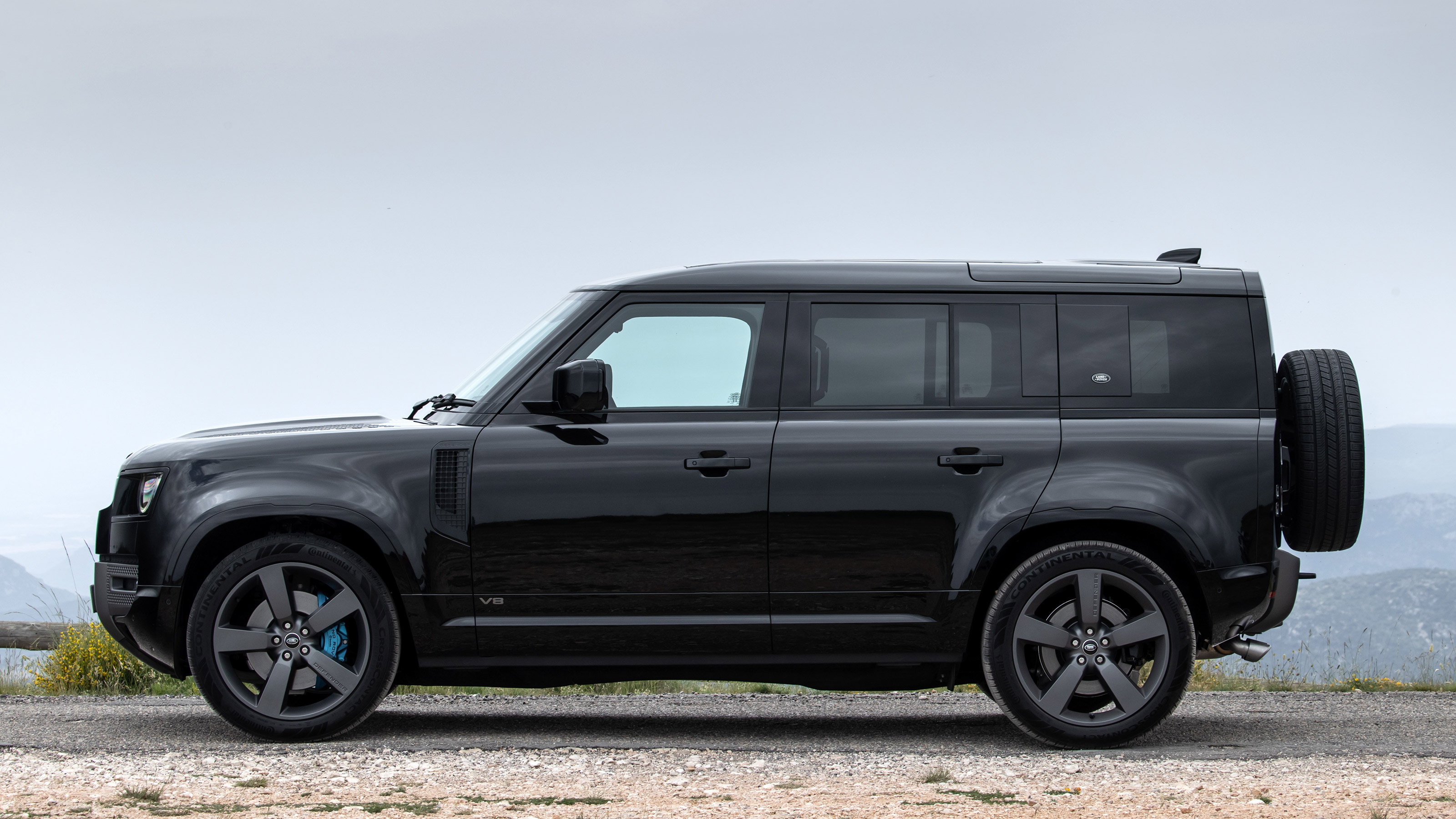 Land Rover Defender V8
