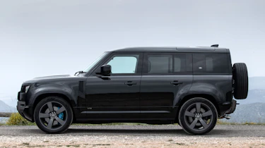 Land Rover Defender V8