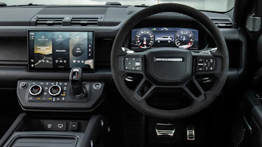 Land Rover Defender V8