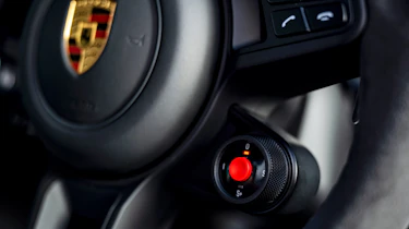 Porsche Cayenne Coupe Turbo GT – selector