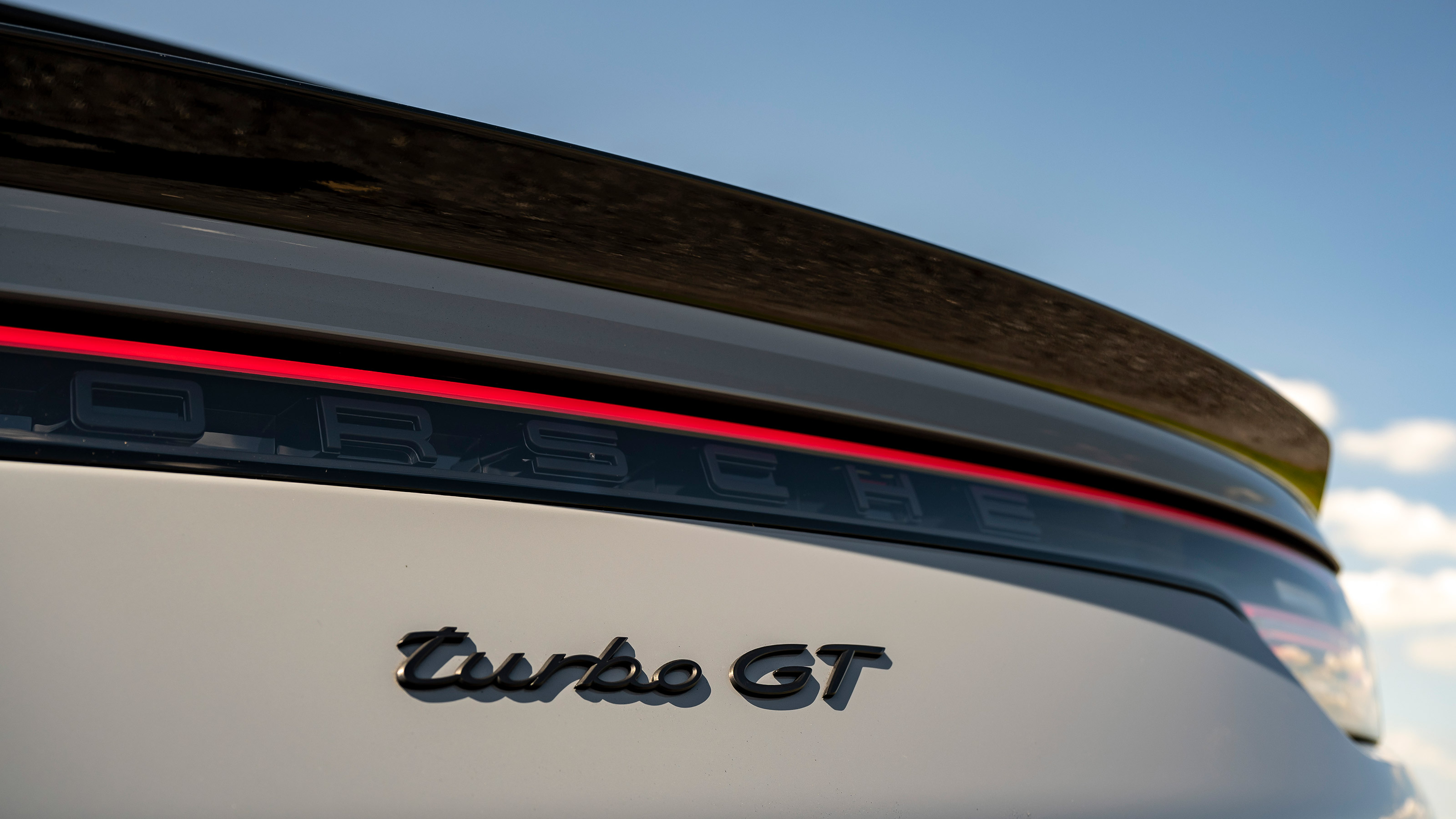 Porsche Cayenne Coupe Turbo GT – badge