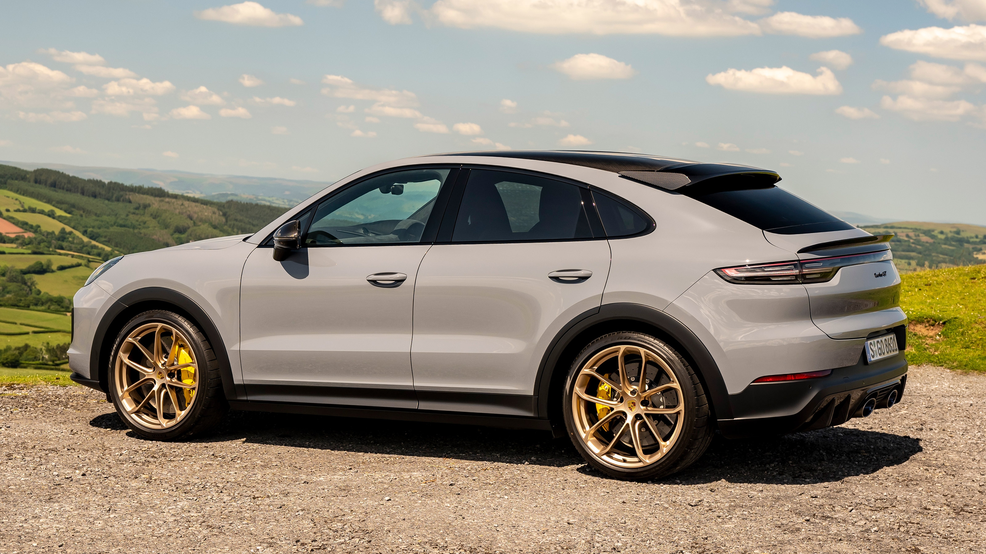 Porsche Cayenne Coupe Turbo GT – side