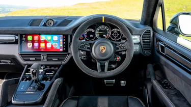 Porsche Cayenne Coupe Turbo GT – dash
