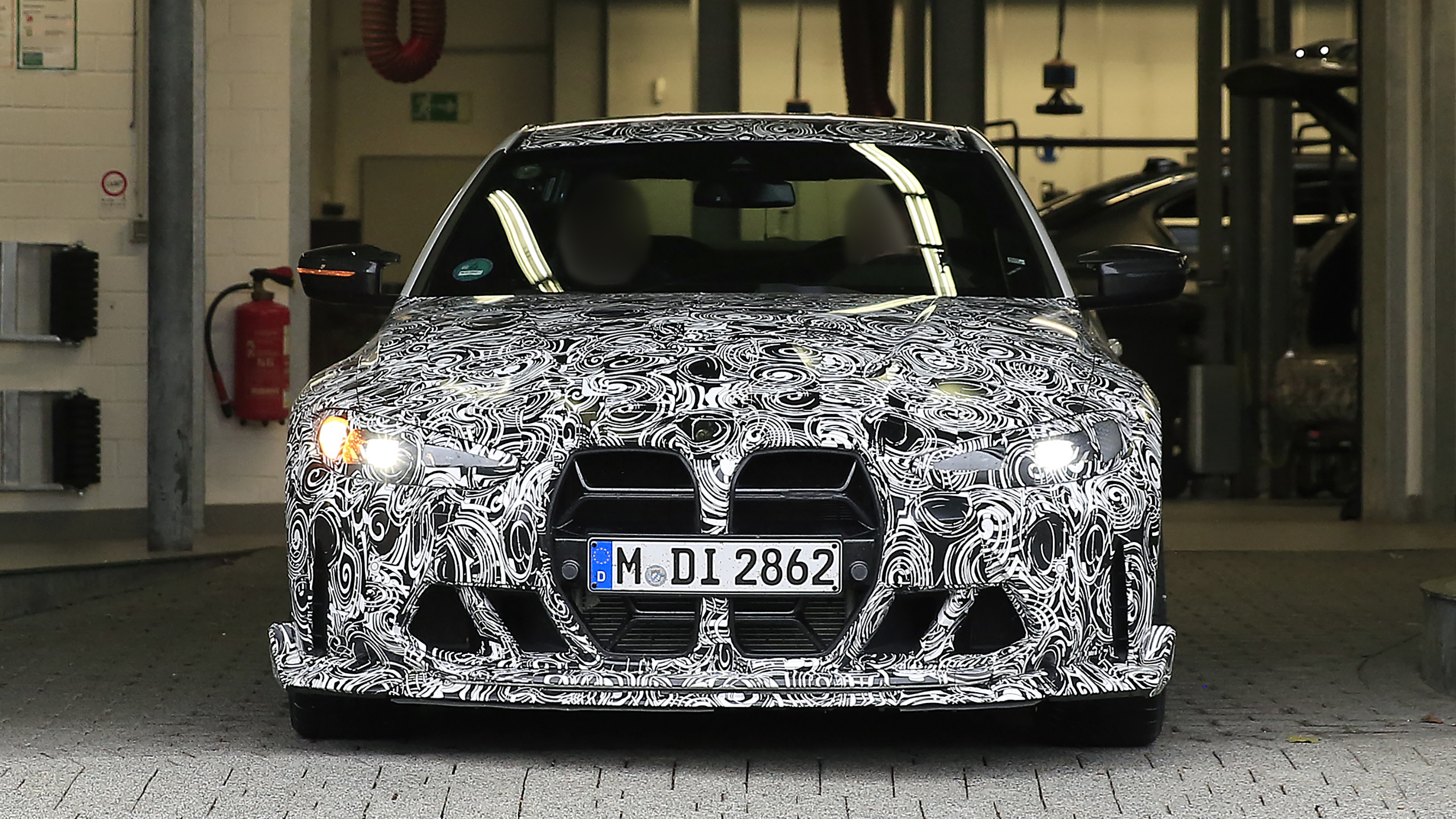 BMW M4 CS