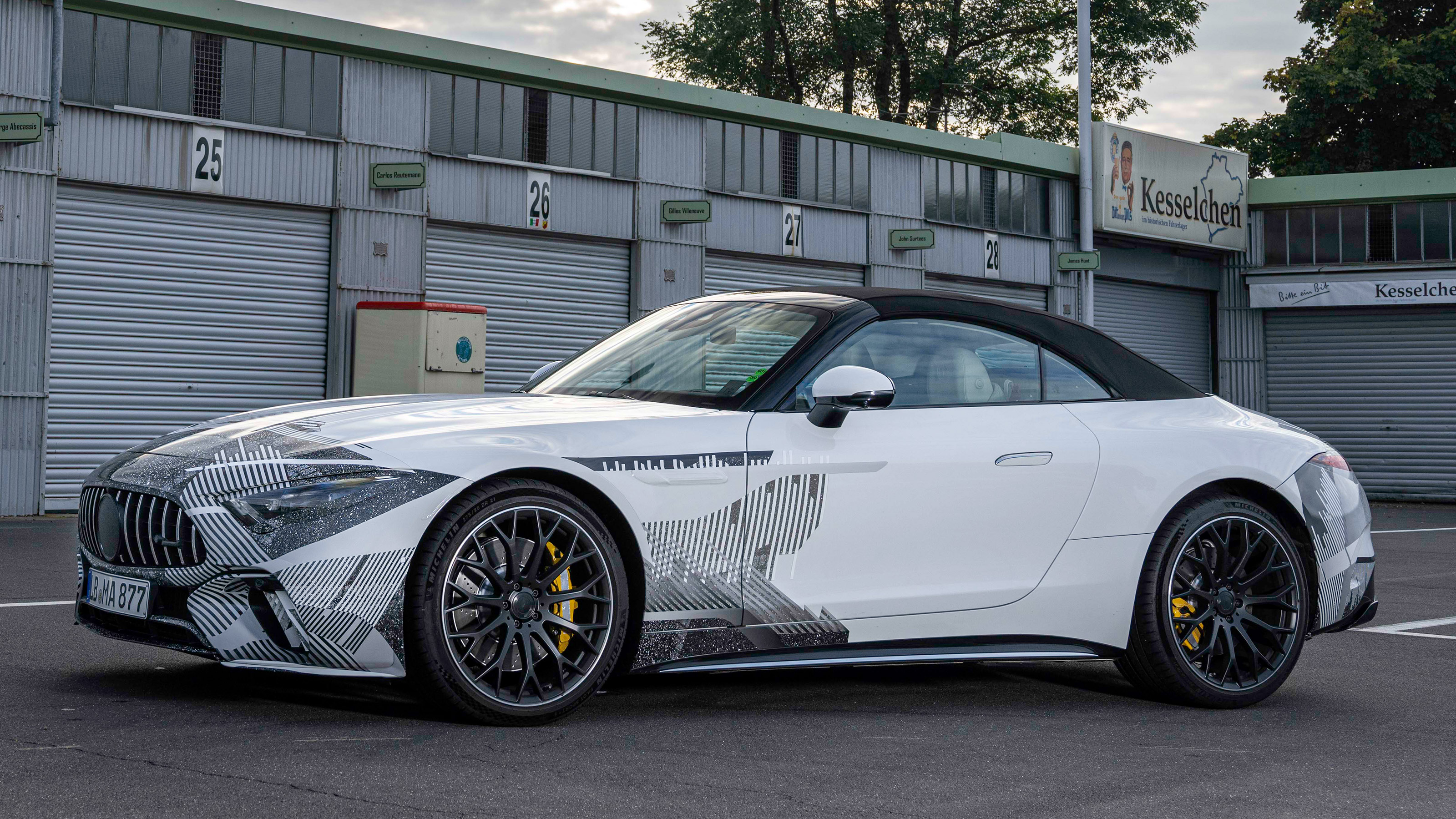 Mercedes SL Prototype – side