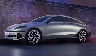 Hyundai Ioniq 6 – front quarter