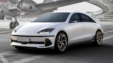 Hyundai Ioniq 6 – front quarter