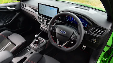 Ford Focus ST 2022 review – interior