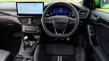 Ford Focus ST 2022 review – steering wheel