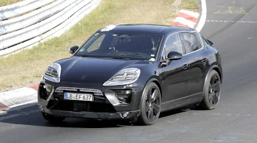 Macan EV – side