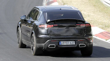 Macan EV – tail