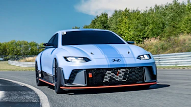 Hyundai Ioniq 6 N Prototype – front tracking