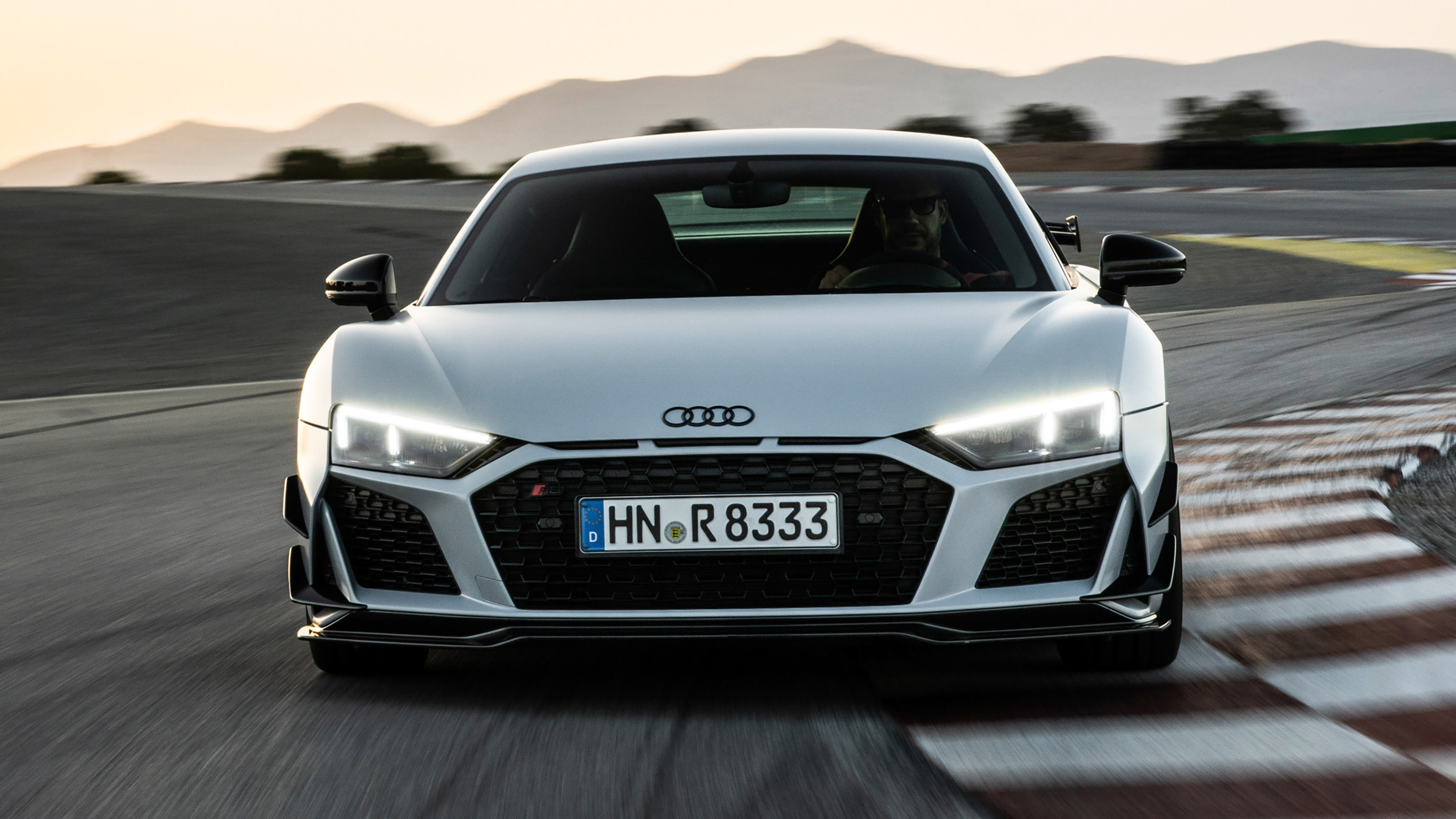 Audi R8 GT cornering
