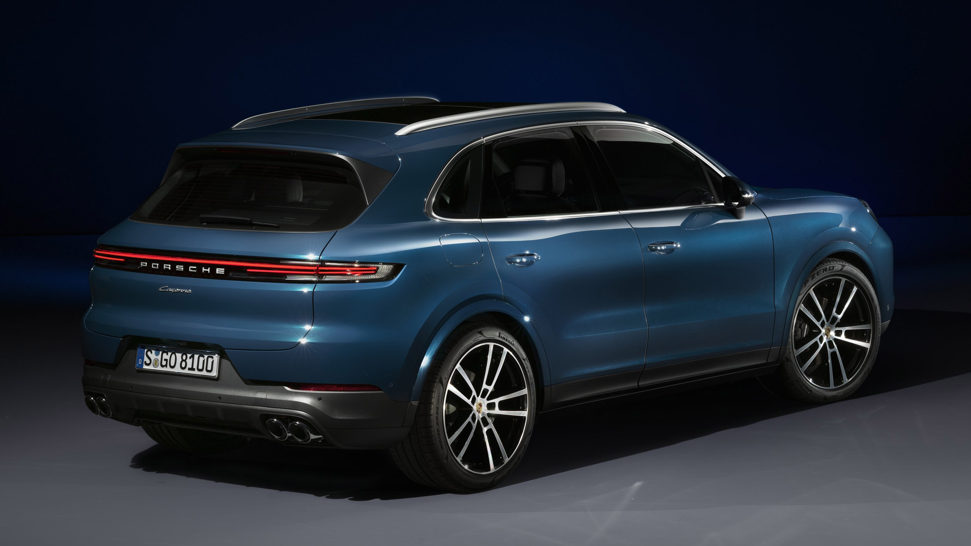 Porsche Cayenne - rear