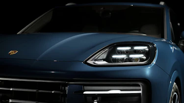 Porsche Cayenne - headlight