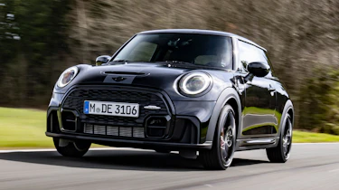 Mini JCW 1to6 Edition – front tracking