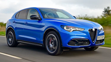 Alfa Romeo Stelvio – front