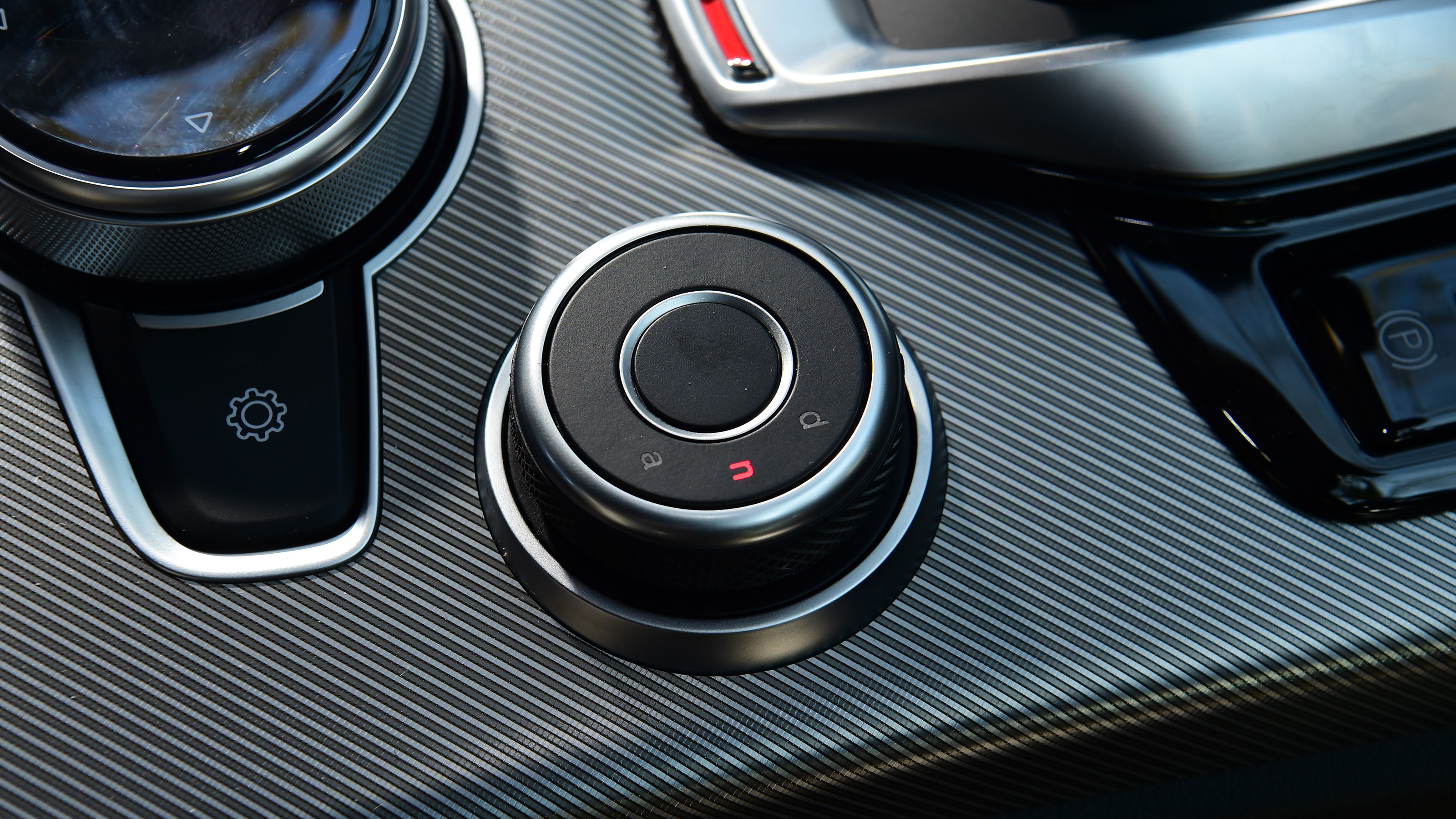 Alfa Romeo Stelvio – DNA switch