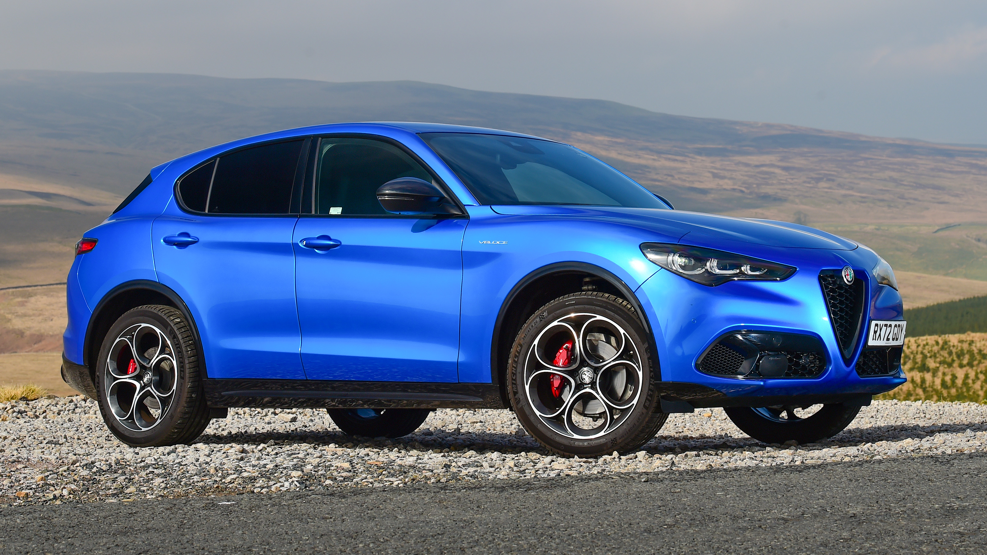 Alfa Romeo Stelvio – front