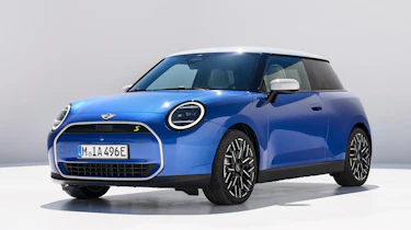 Mini Cooper - front