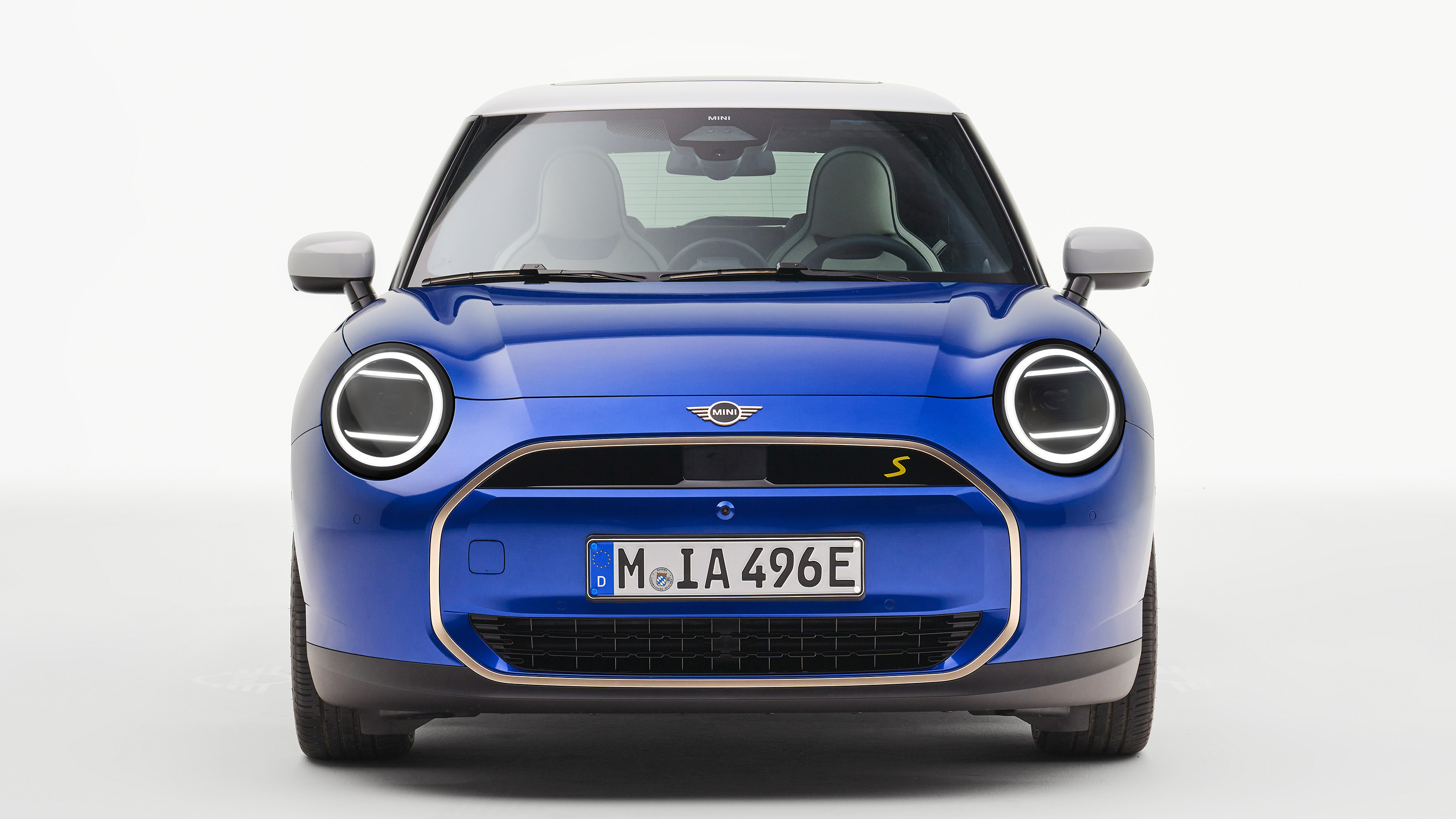 Mini Cooper - front
