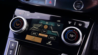 Jaguar I-Pace – climate controls