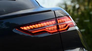 Jaguar I-Pace – rear light