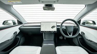Tesla Model 3 – interior