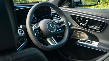Mercedes E-class – steering wheel