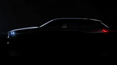 BMW i5 Touring – side