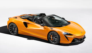 McLaren Artura Spider – front