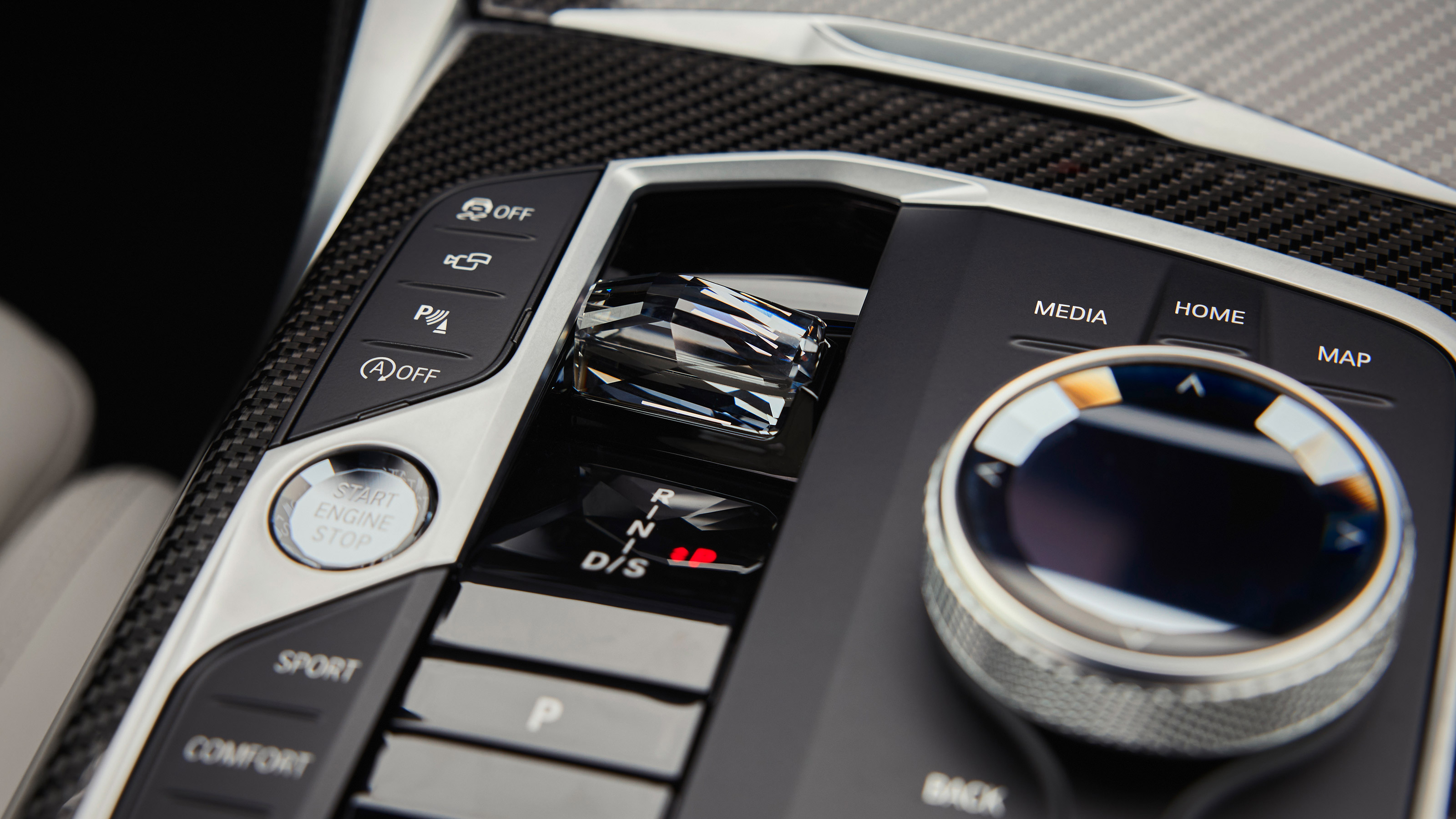 BMW i4 and 4-series Gran Coupe – centre console