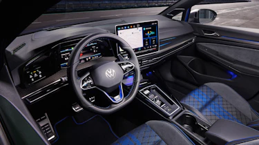 New Volkswagen Golf R Mk8.5 – interior