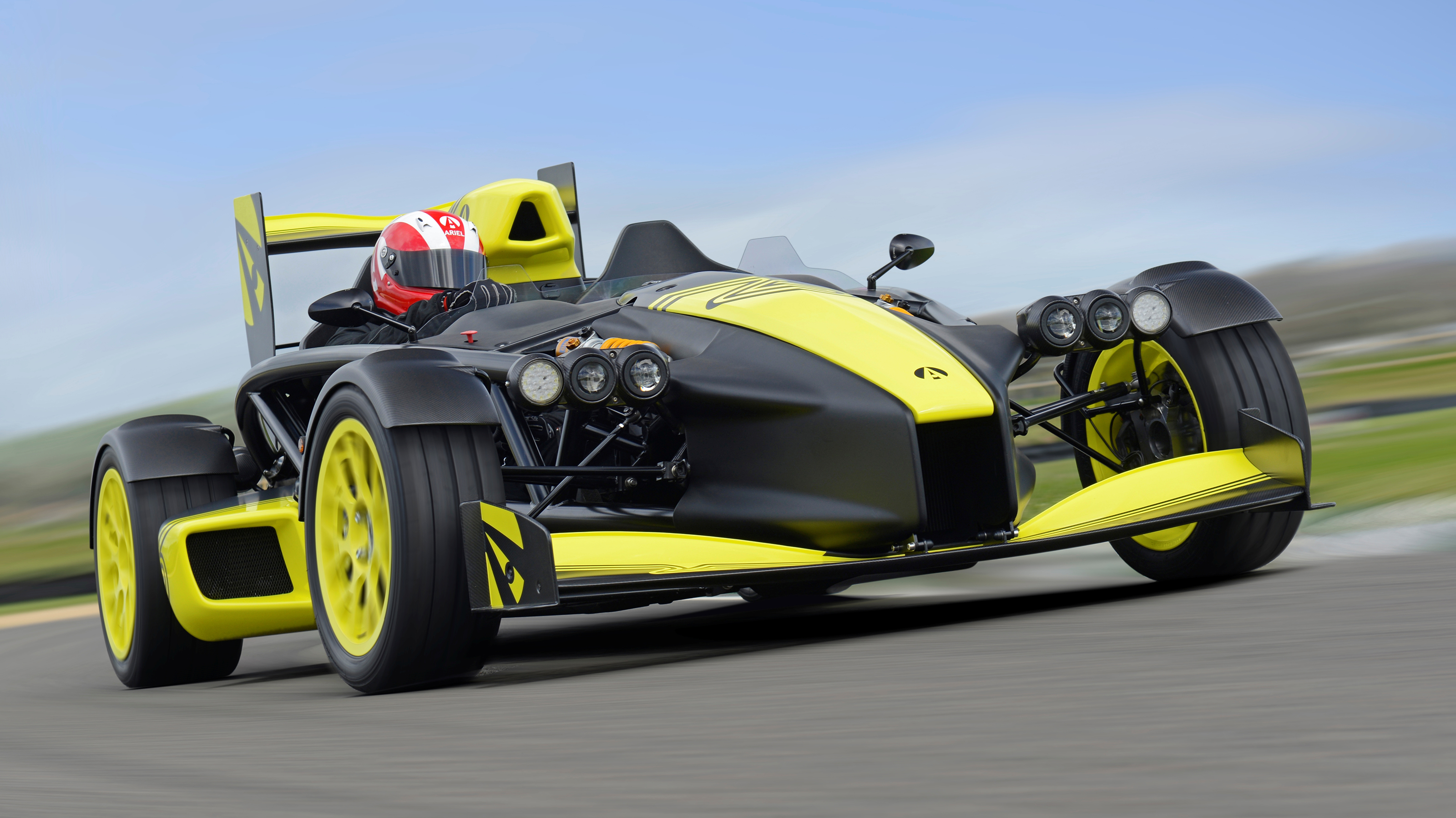 Ariel Atom 4RR – front